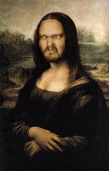 Mona Lisa zieht als Mann eine Grimasse