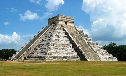 Historischer Tempel der Maya