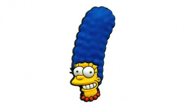 Marge Simpson mit blauer Megafrisur